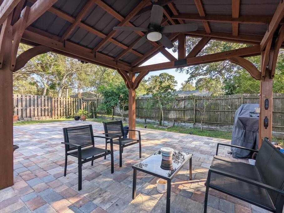 3Bed & 2Bath Property Couple Minutes From Siesta Key Beach & Downtown Sarasota Exterior foto