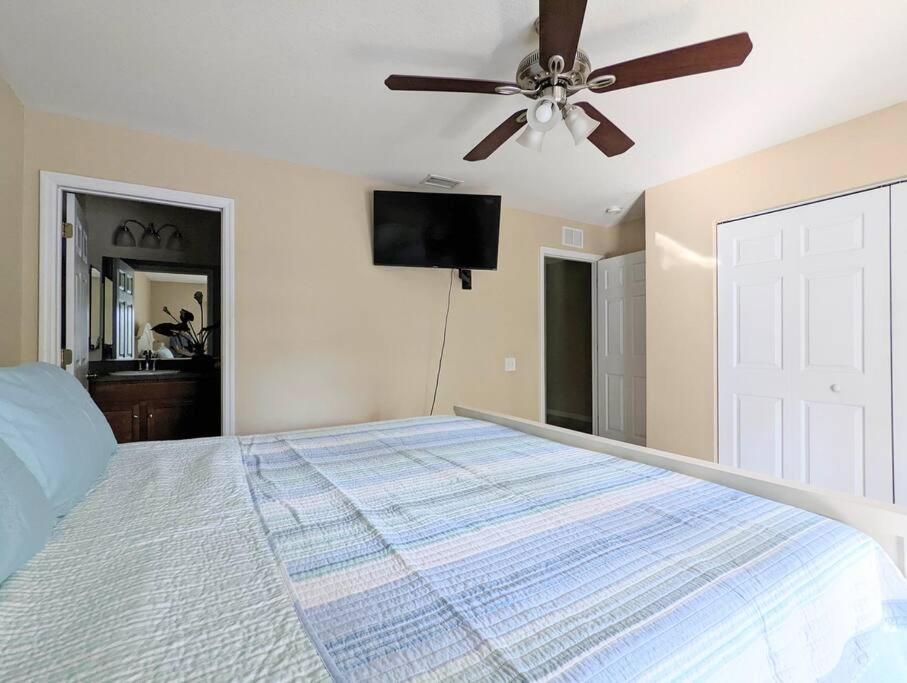 3Bed & 2Bath Property Couple Minutes From Siesta Key Beach & Downtown Sarasota Exterior foto